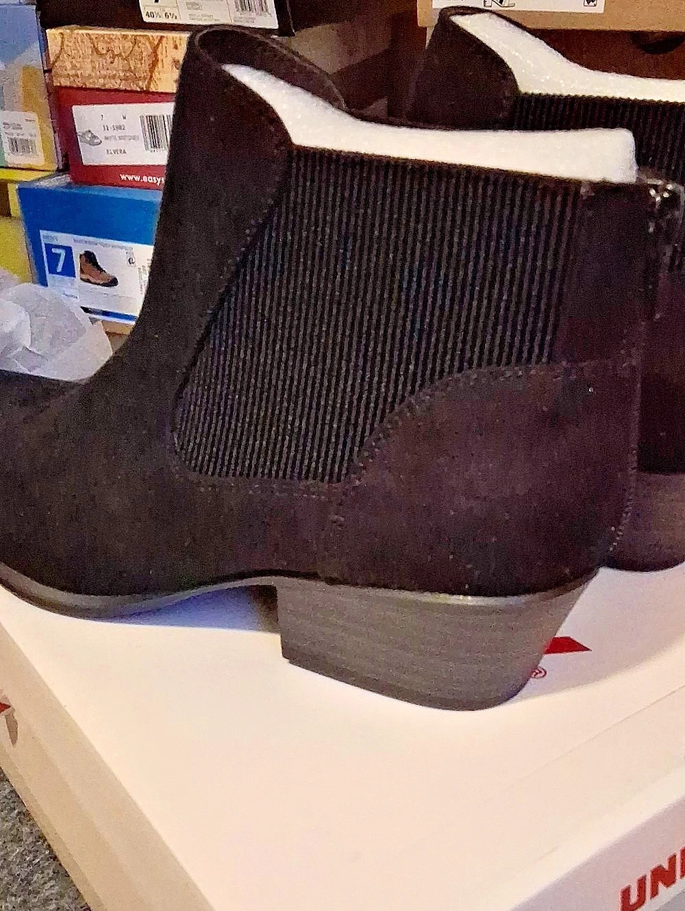 UNIONBAY Teagan Black Faux Suede Ankle Boots US 7.5 M